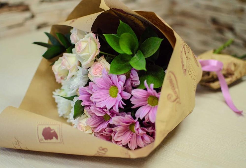 Букет цветов из: Розы и Хризантемы в Малоархангельске