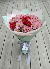 Букет цветов из:  Альстромерии в Малоархангельске
