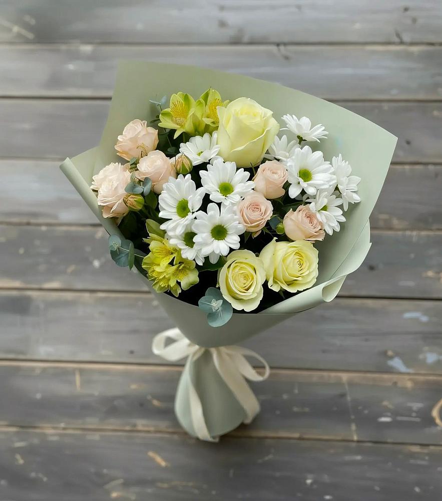 Букет цветов из: Альстромерии, Розы и Хризантемы в Малоархангельске