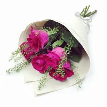 Букет цветов из:  Розы в Малоархангельске
