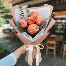 Букет цветов из:  Розы в Малоархангельске