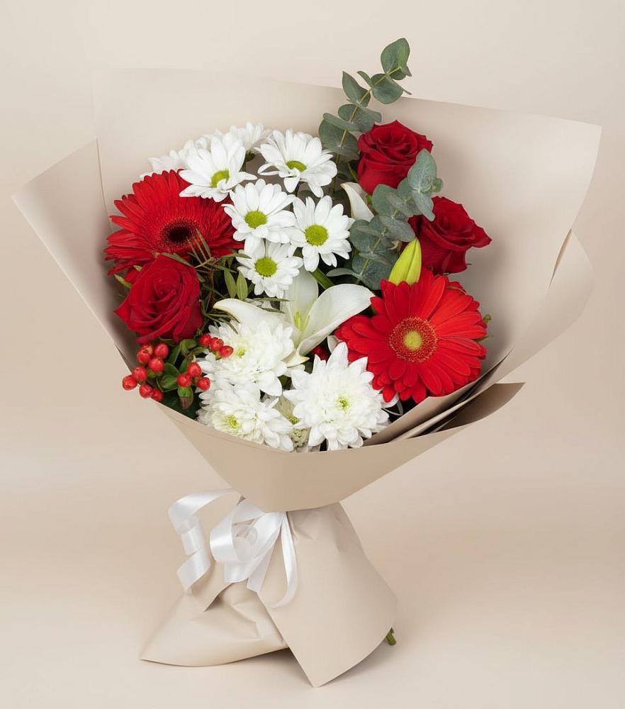 Букет цветов из: Розы, Хризантемы, Герберы и Лилии в Малоархангельске