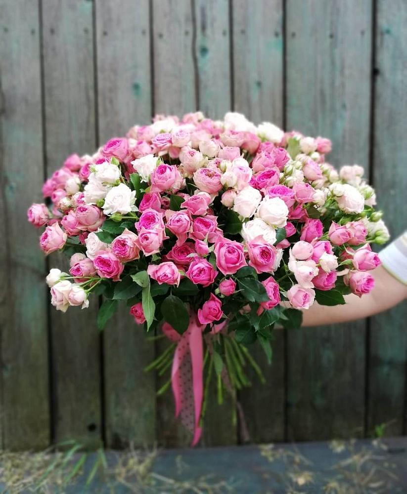 Букет Розовые кустовые розы Натали и Лав Лидия в Малоархангельске