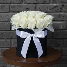 Цветочная композиция из Розы в шляпной коробке #REPLACE_PRED# Малоархангельске